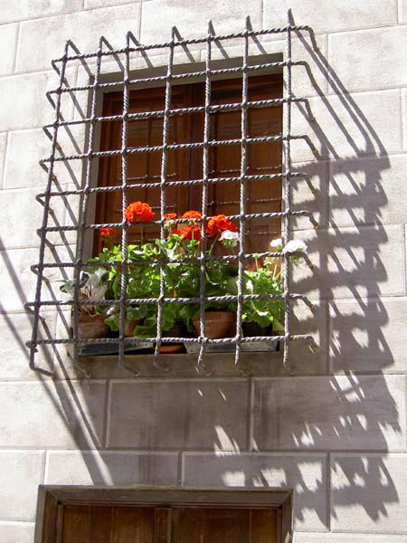 2103_Siena window