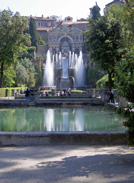 3149_Tivoli_Neptune fountain
