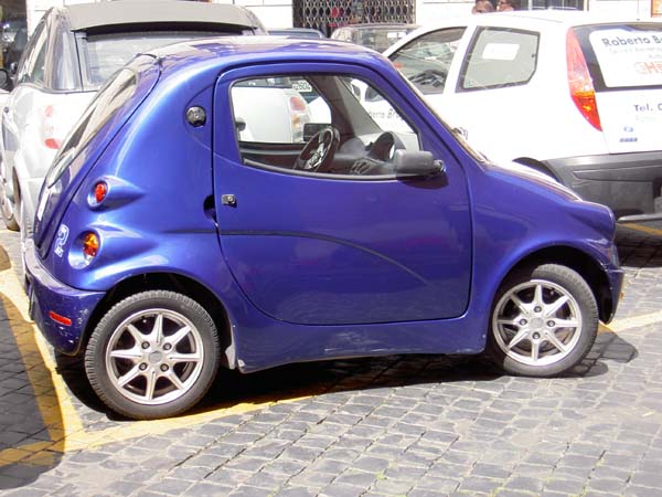 4146_Rome_mini car