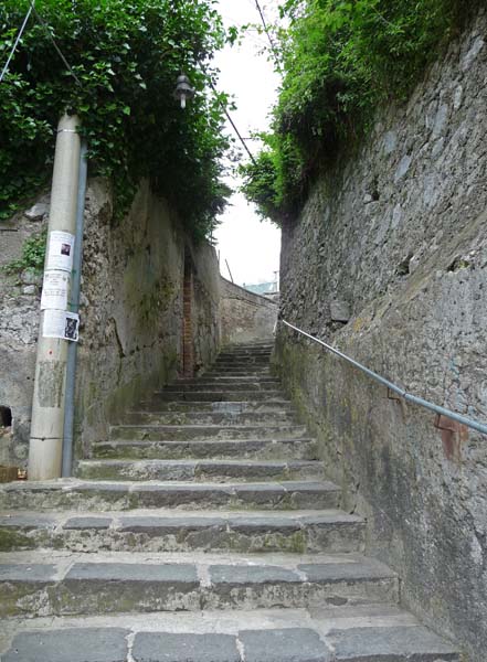 461_Amalfi_town