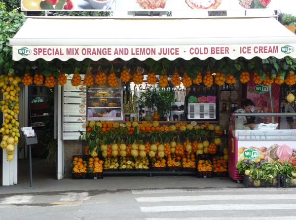 511_Pompeii_granita_stand