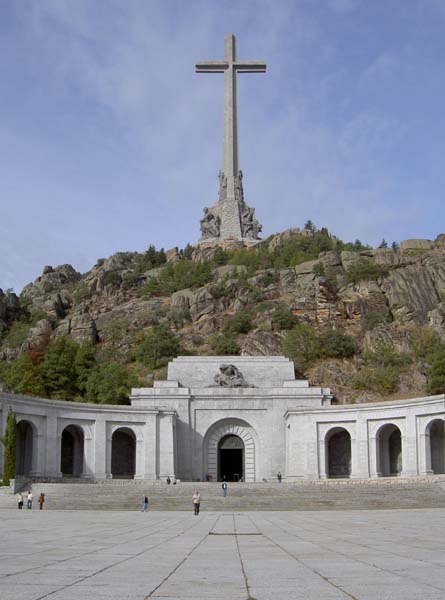 060_Valley of the Fallen front