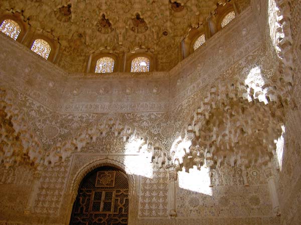 2012_Alhambra_wall