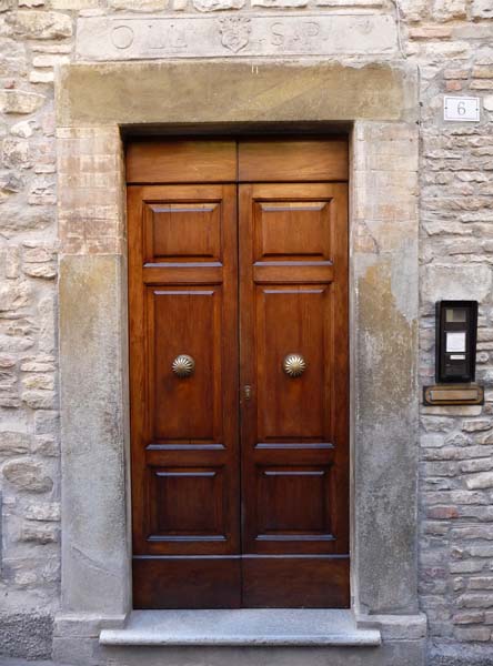 0155_Montone_door